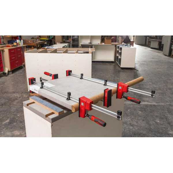 Tornillo apriete KORPUS REVO KRE 1000 mm BESSEY