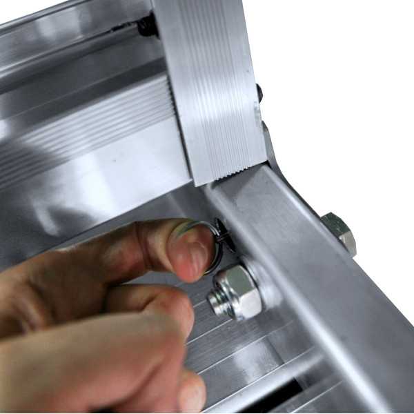 Escalera KTL KARLO taburete plegable