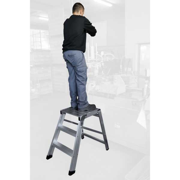 Escalera KTL KARLO taburete plegable