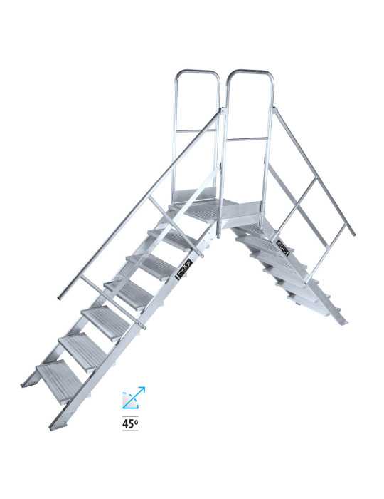 Escalera de acceso de 45 Grados MAX de 3 peldaños marca KTL