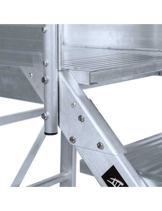 Escalera de plataforma móvil 60 Grados MAX de 2 peldaños con plataforma de 60x60 cm marca KTL