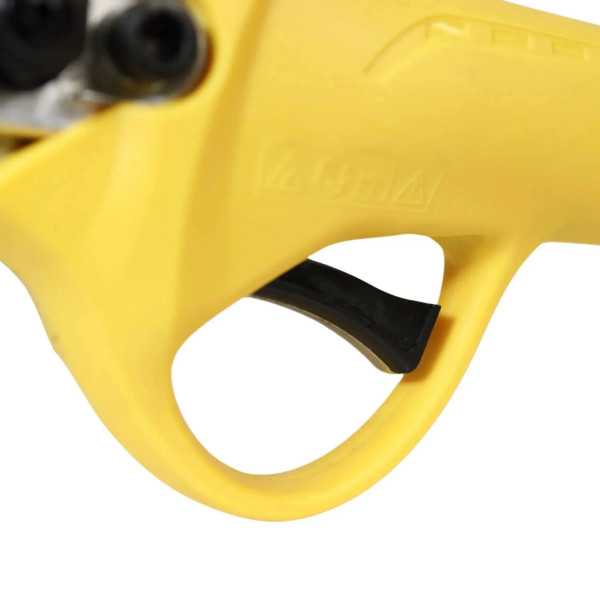 Tijera de poda a batería CEPA 130SBW-V22 GARLAND