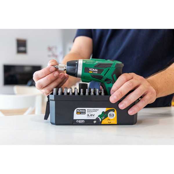 Kit Atornillador Recargable 3,6 V con 53 Accesorios y Cargador KOMA TOOLS