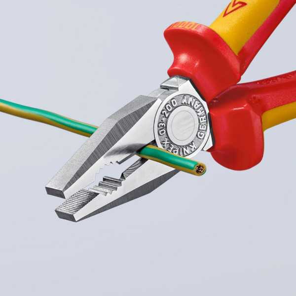 Alicates Universales 200 x 65 x 20 mm KNIPEX