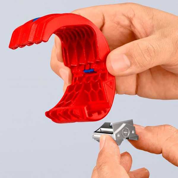 Cortatubos BiX® para Tubos de Plástico y Manguitos de Sellado KNIPEX