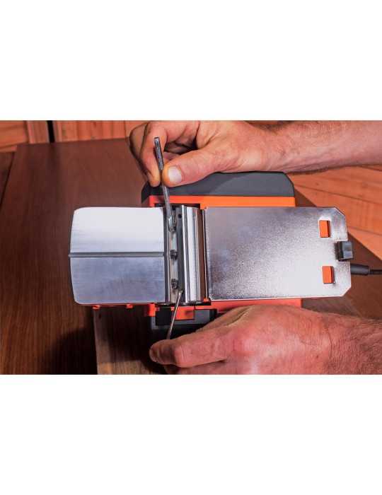 Cepillo Eléctrico 710 W BLACK+DECKER