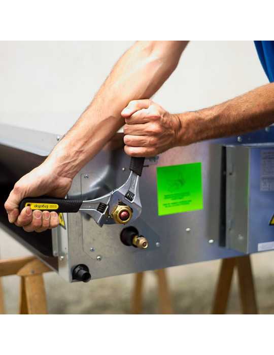 Llave Ajustable de Gran Apertura de 6 pulg y 8 pulg. Expositor de 12 unidades IREGA