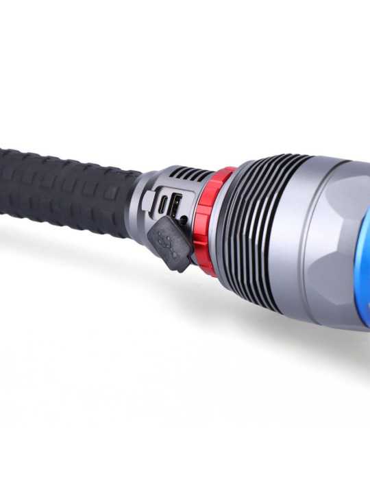 Linterna LED de Largo Alcance, Wolf Pro R1, 23000 lm EDM