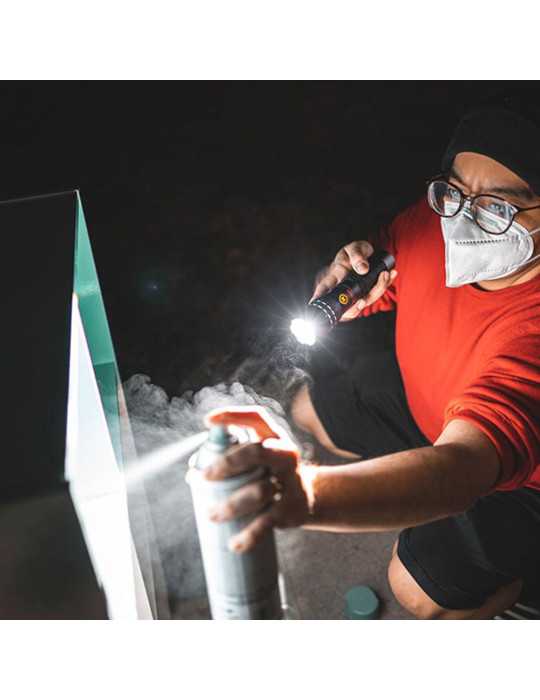 Linterna Slyde King 2K. Linterna+lámpara COB Recargable. por la Compra de 6 Unidades Regalo de Expositor NEBO
