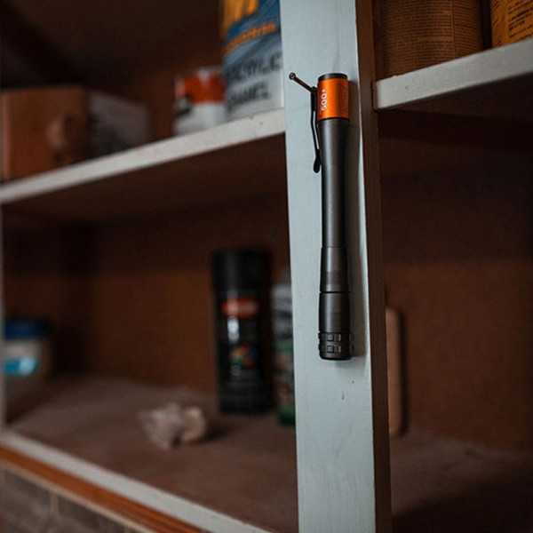 Linterna Inspector 500+. Boli Flexpower, por la Compra de 6 Unidades un Expositor de Regalo NEBO