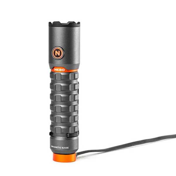 Linterna Torchy 2K. Compacta Recargable, por la Compra de 6 Unidades un Expositor de Regalo NEBO