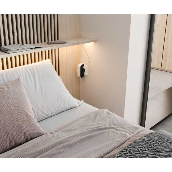 Adaptador Giratorio Schuko 2 Tomas + USB A+c 30 W 16 A 250 V~ SIMON