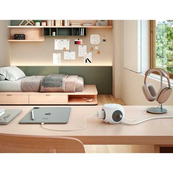 Base Múltiple Combiball con 3 Tomas Schuko 16 A + 1 USB A + 2 USB C, 30 W, Blanca SIMON