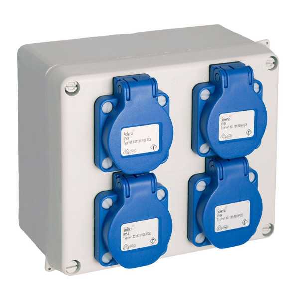 Caja Estanca Montada 165 x 135 x 70 mm con 4 Bases tipo F 2P+T, 16A, 250V~, IP54 SOLERA