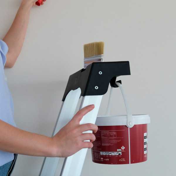 Escalera Profesional Delux de Aluminio 4 Peldaños PERSUM