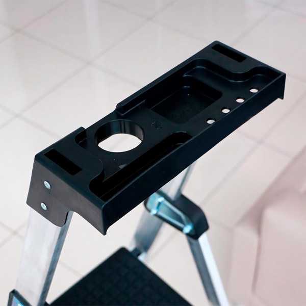 Escalera Profesional Delux de Aluminio 7 Peldaños PERSUM