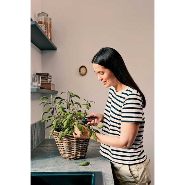 Tijeras Gripcut con Corte Bypass GARDENA