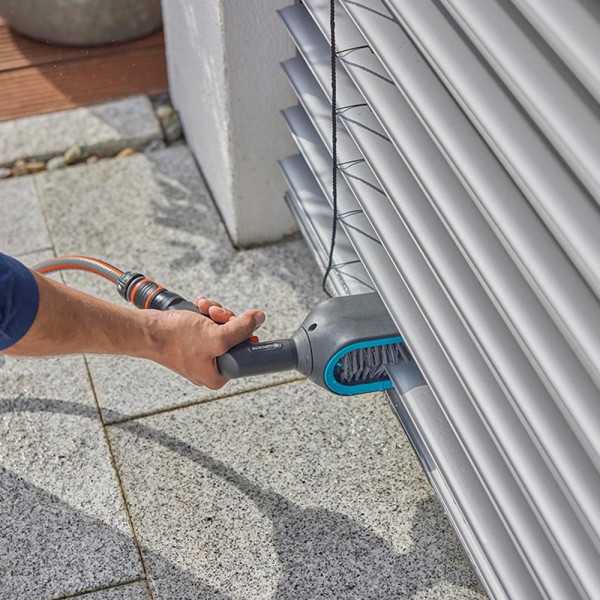 Cepillo para Limpieza de Persianas Cleansystem GARDENA