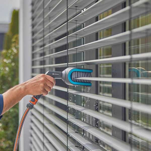 Cepillo para Limpieza de Persianas Cleansystem GARDENA
