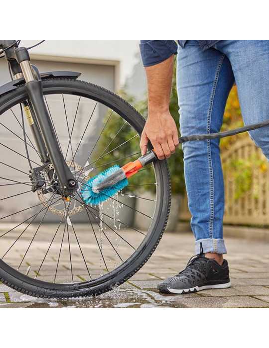 Kit de Cepillo de Limpieza de Bicicletas y Jabón Cleansystem GARDENA