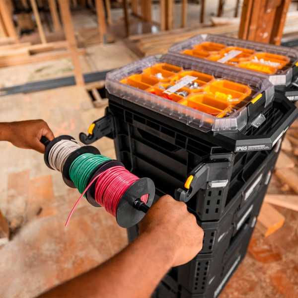 Soporte de Rodillo Stacktech 46,5 x 23 x 38,1 cm TOUGHBUILT