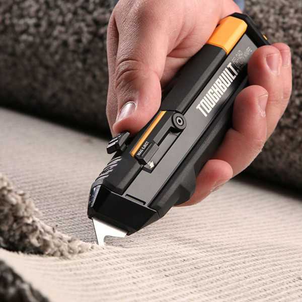 Cúter Recargable con 5 + 5 Hojas TOUGHBUILT