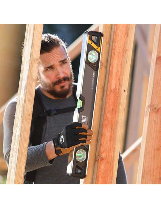 Nivel Magnético Tubular, con Burbuja Iluminada, 60 cm TOUGHBUILT