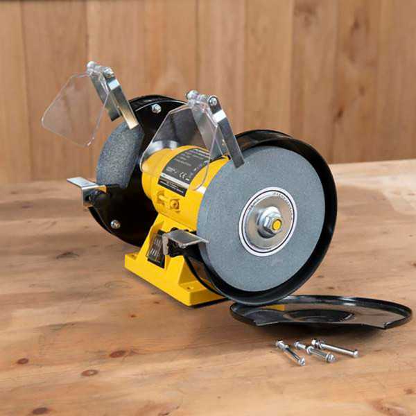 Esmeriladora de Banco + 2 Ruedas Abrasivas de Ø150 mm, 150 W con Cable 2 m POWERPLUS