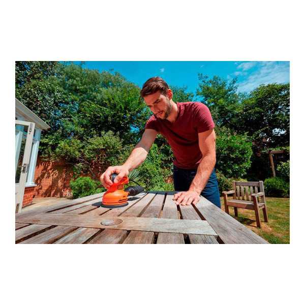 Lijadora Rotorbital 230 W con Cable 2 m BLACK+DECKER