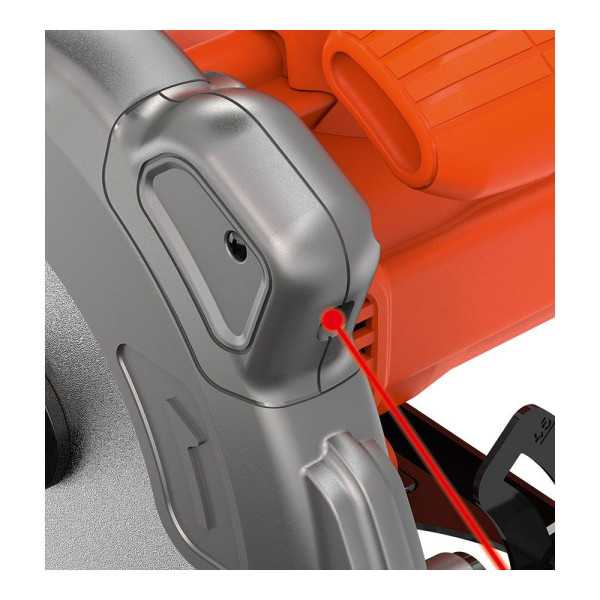 Sierra de Corte Circular 1250W con Cable BLACK+DECKER