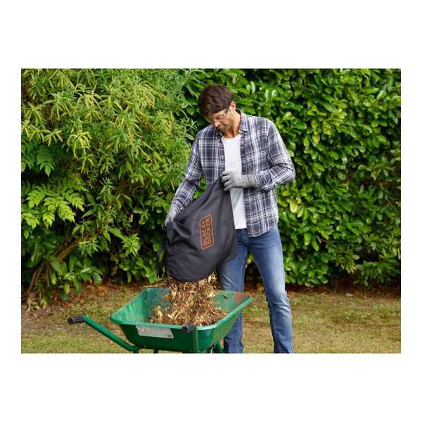 Aspirador / Soplador / Triturador 2.600 W con Cable BLACK+DECKER