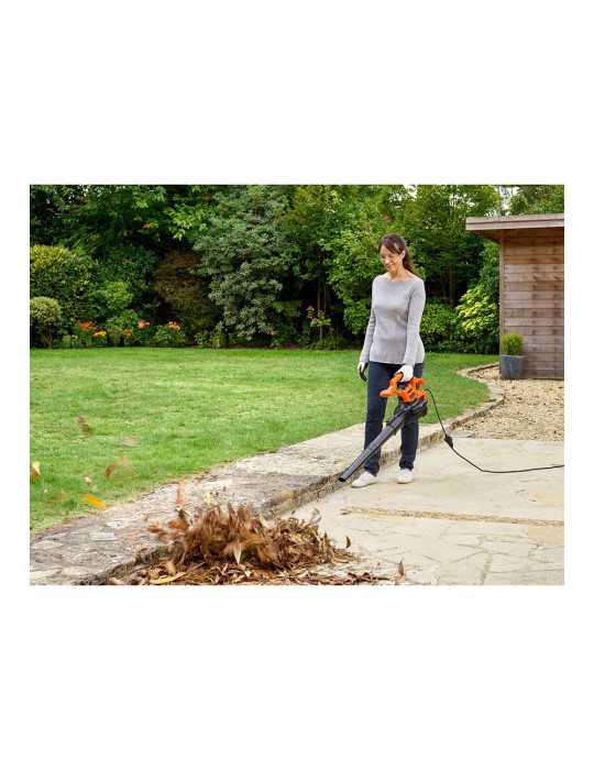 Aspirador / Soplador / Triturador 2.600 W con Cable BLACK+DECKER