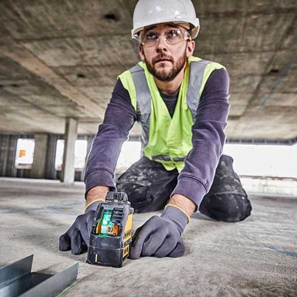 Nivel Láser Autonivelante Verde de 2 Líneas en Cruz (Horizontal y Vertical) DEWALT
