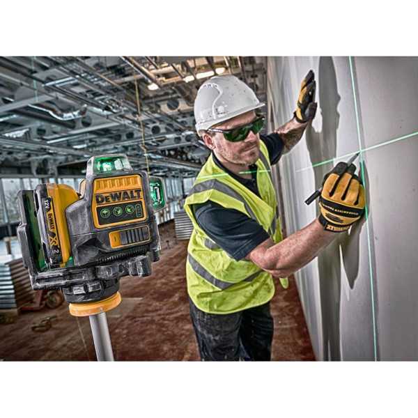 Nivel Láser Autonivelante Verde de 3 Líneas 360° Xr 12V con Batería DEWALT