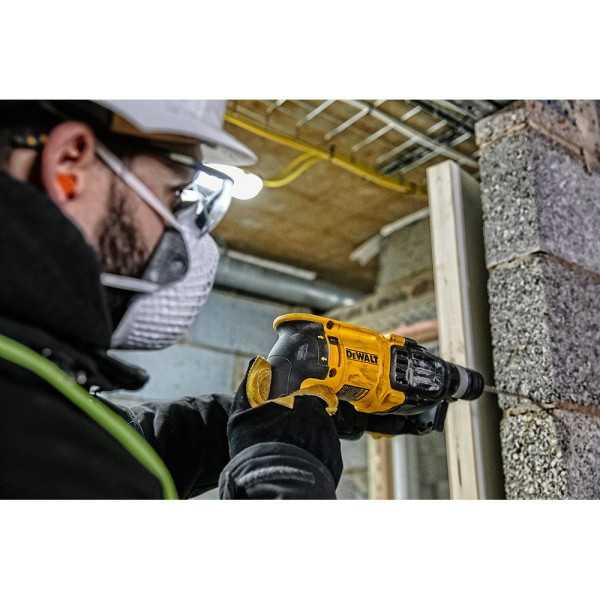 Martillo Percutor SDS Plus Ligero Combinado 800 W con Cable DEWALT