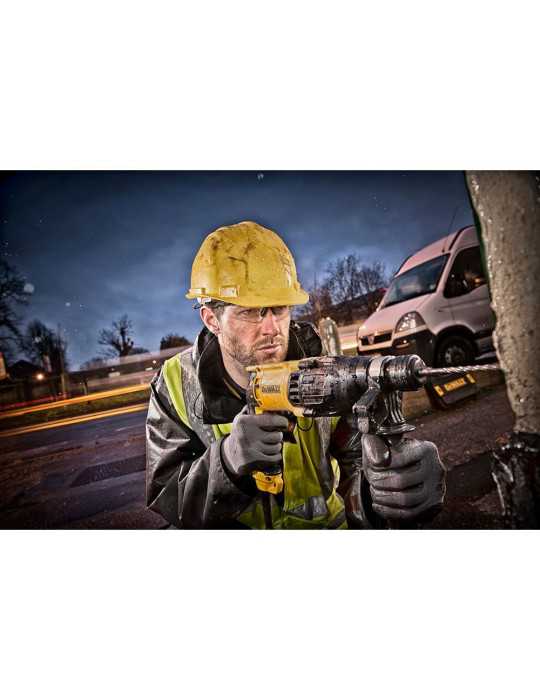 Martillo Percutor SDS Plus Ligero Combinado 800 W con Cable DEWALT