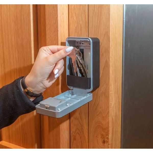 Guardallaves Mural, Select Access, con Combinación, Blister MASTER LOCK