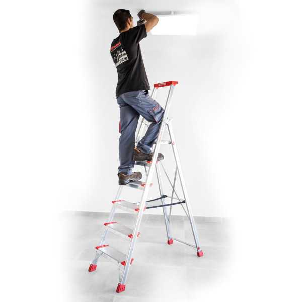 Escalera de tijera con peldaños cómodos Peldaños 4 EN944 FARAONE
