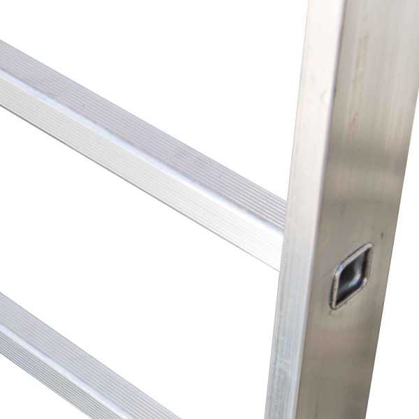 Escalera plegable de acceso a camiones con altura regulable.5-8 peldaños SCRT5 FARAONE