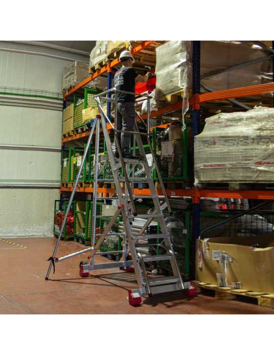Escalera de almacén con plataforma y ruedas. 4 peldaños SMTS100 FARAONE
