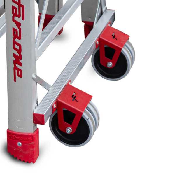 Escalera plegable con amplia plataforma, estabilizadores de serie y 5 peldaños PL-C5 FARAONE