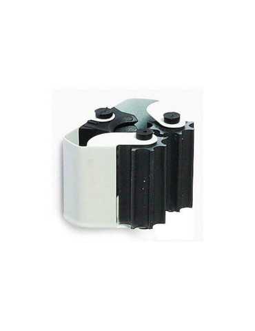 Cuelga Escobas con Rodillo Blanco (DISPLAY-2) [LOTE DE 6 Unidades] BRINOX