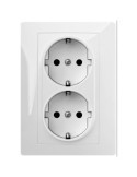 Doble Toma Corriente 16 Ah 250 V Blanco 9125 [LOTE DE 4 Unidades] FAMATEL