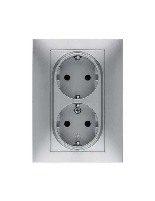 Doble Toma Corriente 16 Ah 250 V Aluminio 9225 [LOTE DE 4 Unidades] FAMATEL