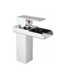 Grifo monomando de lavabo efecto cascada modelo Poveda