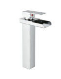 Grifo monomando de lavabo efecto cascada modelo Perla Alto