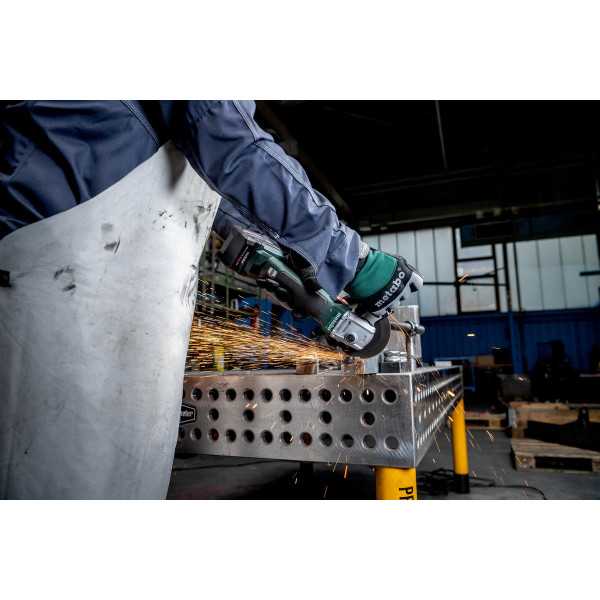 Mini Amoladora de bateria W 18 L BL 9-125 METABO