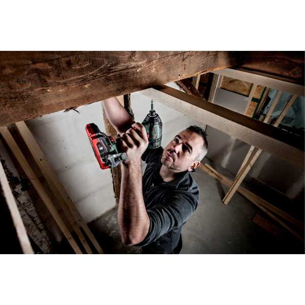 Atornillador de Impacto de bateria SSD 18 LTX 200 BL METABO
