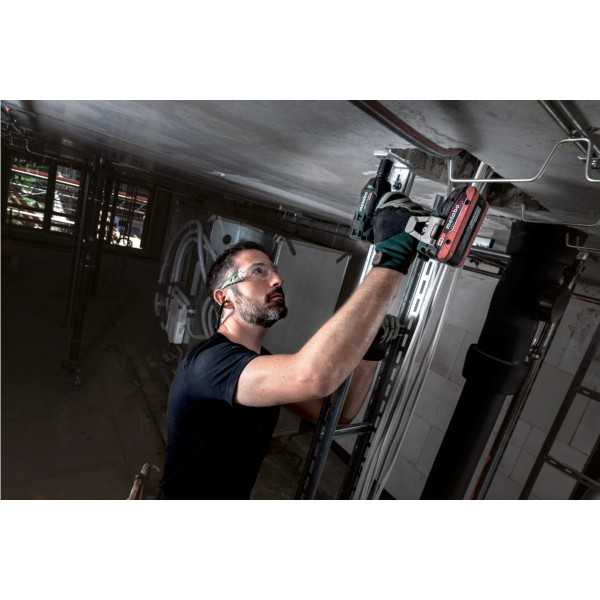 Llaves de Impacto de bateria sin Escobillas SSW 18 LTX 300 BL METABO