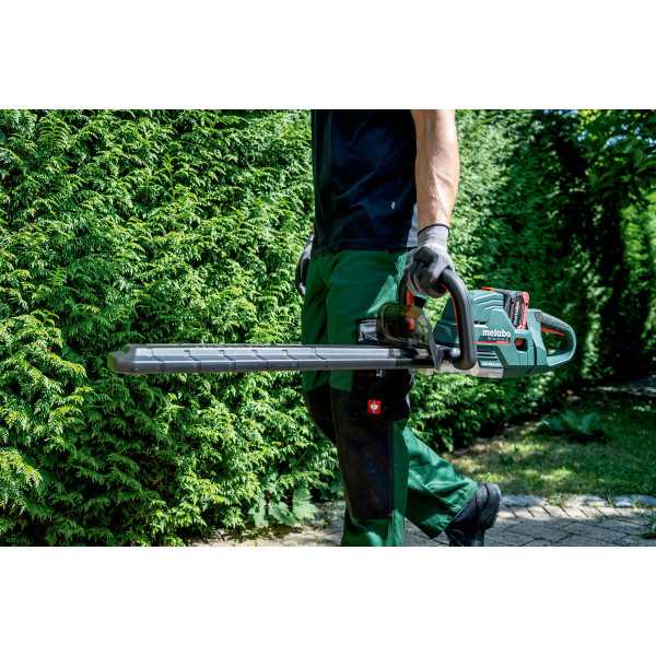 Cortasetos de bateria HS 18 LTX BL 55 METABO